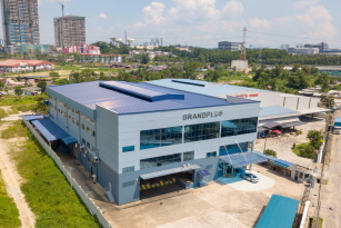 Plastics Injection Manufacturer Factory